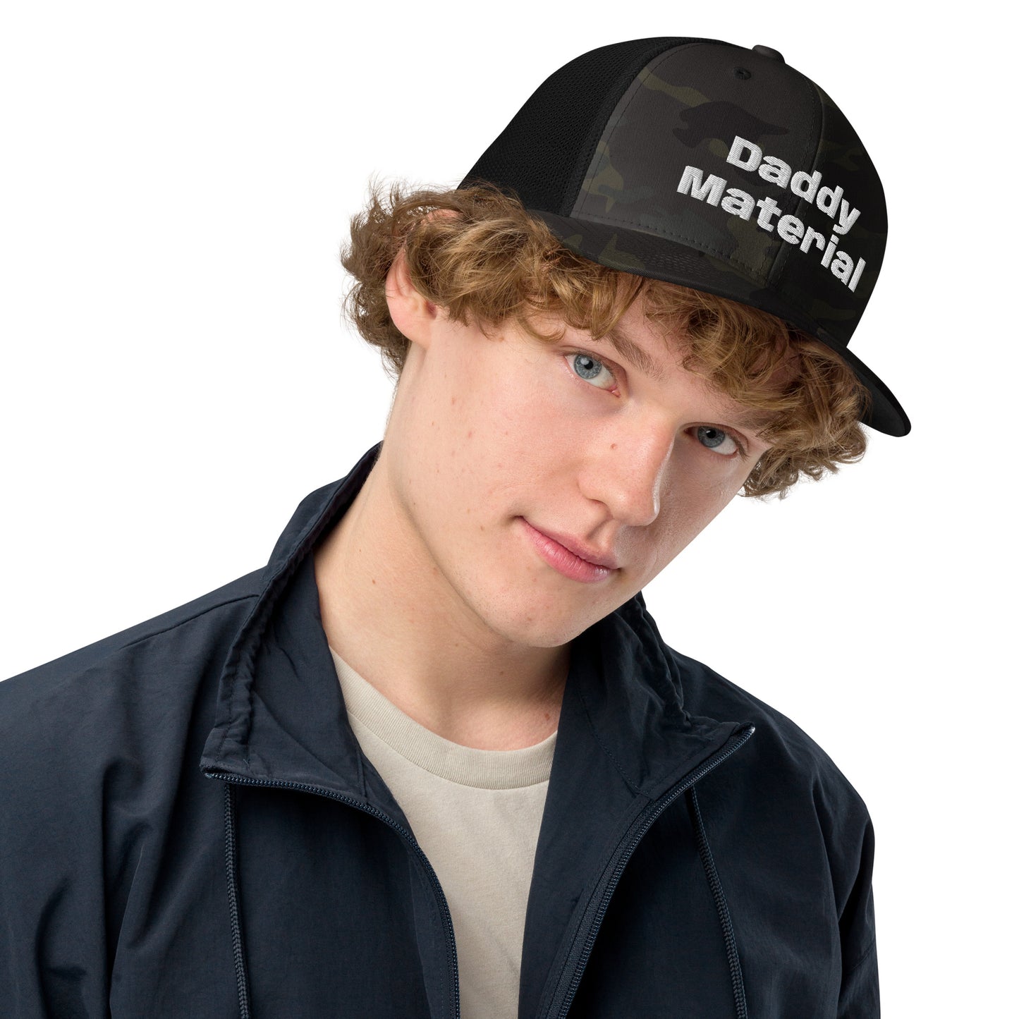 Closed-back trucker cap